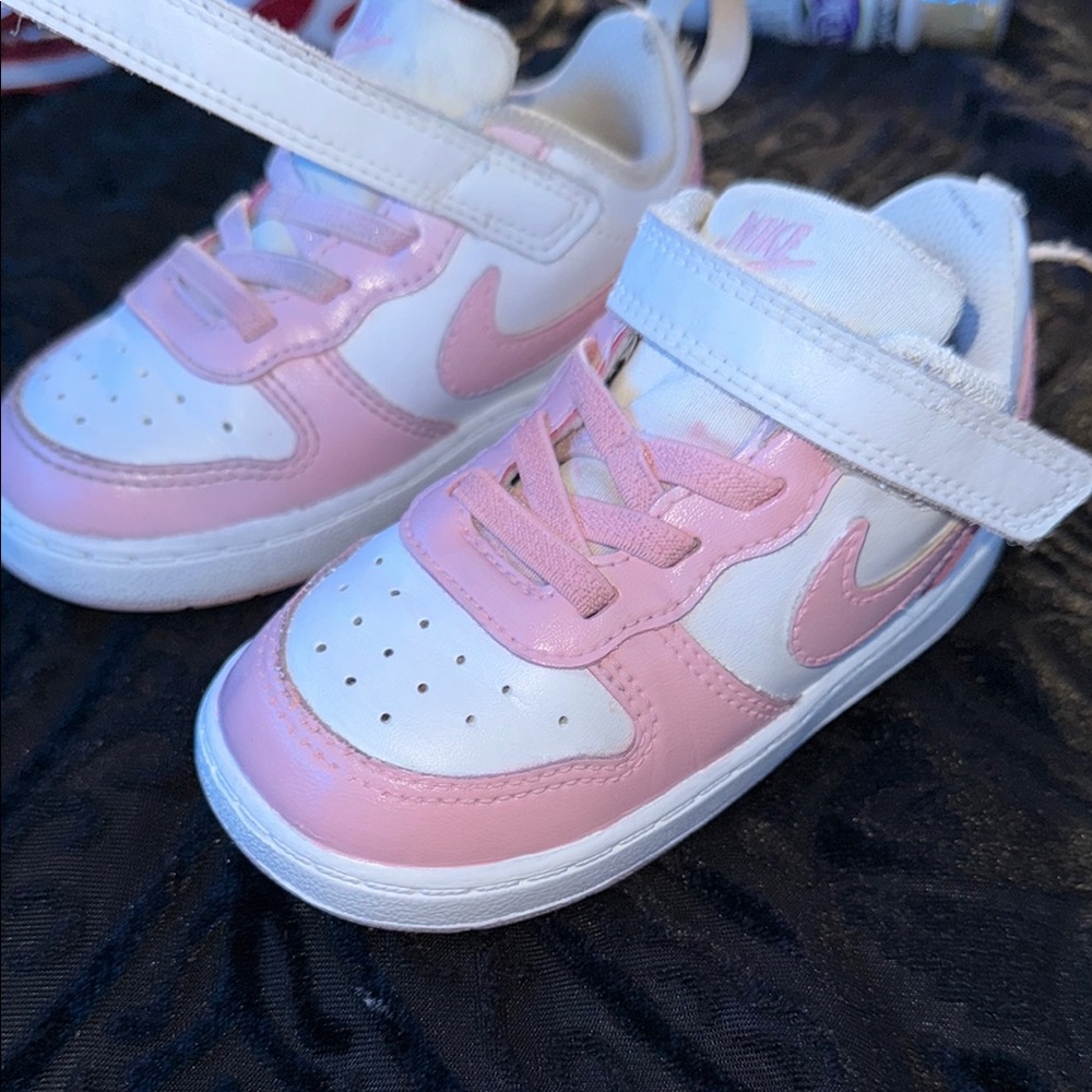 Nike Kids Pink and White Sneakers